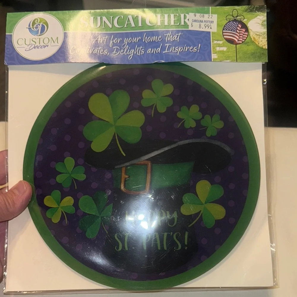 St. Patrick's Day Suncatcher - Green and Black NIP